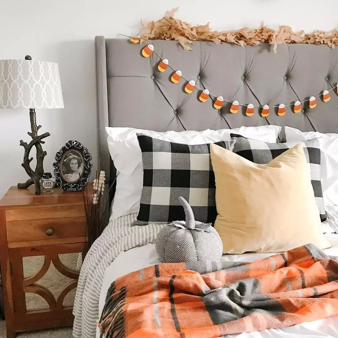 28 Creative Halloween Decorating Ideas You'll Want to Try Right Now 1 A Bedroom with a Scary Upgrade
