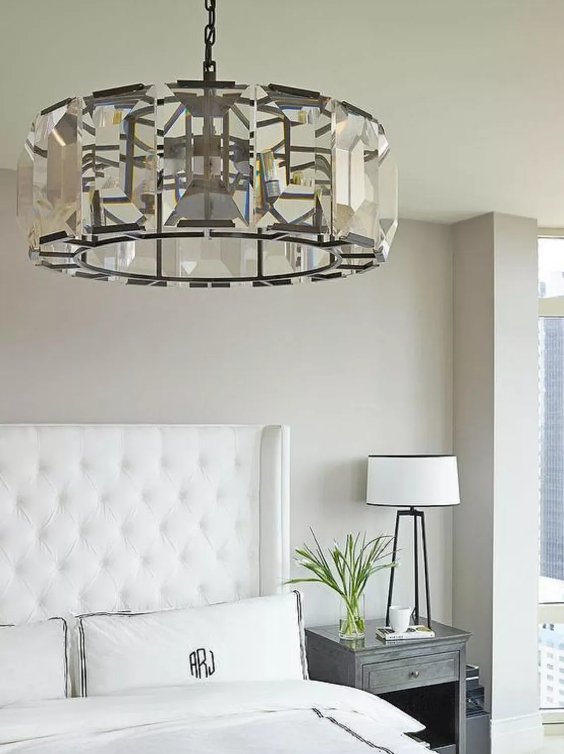 24 Brilliant Primary Bedroom Lighting Ideas That Transform Your Space 14 A Contemporary Crystal Chandelier