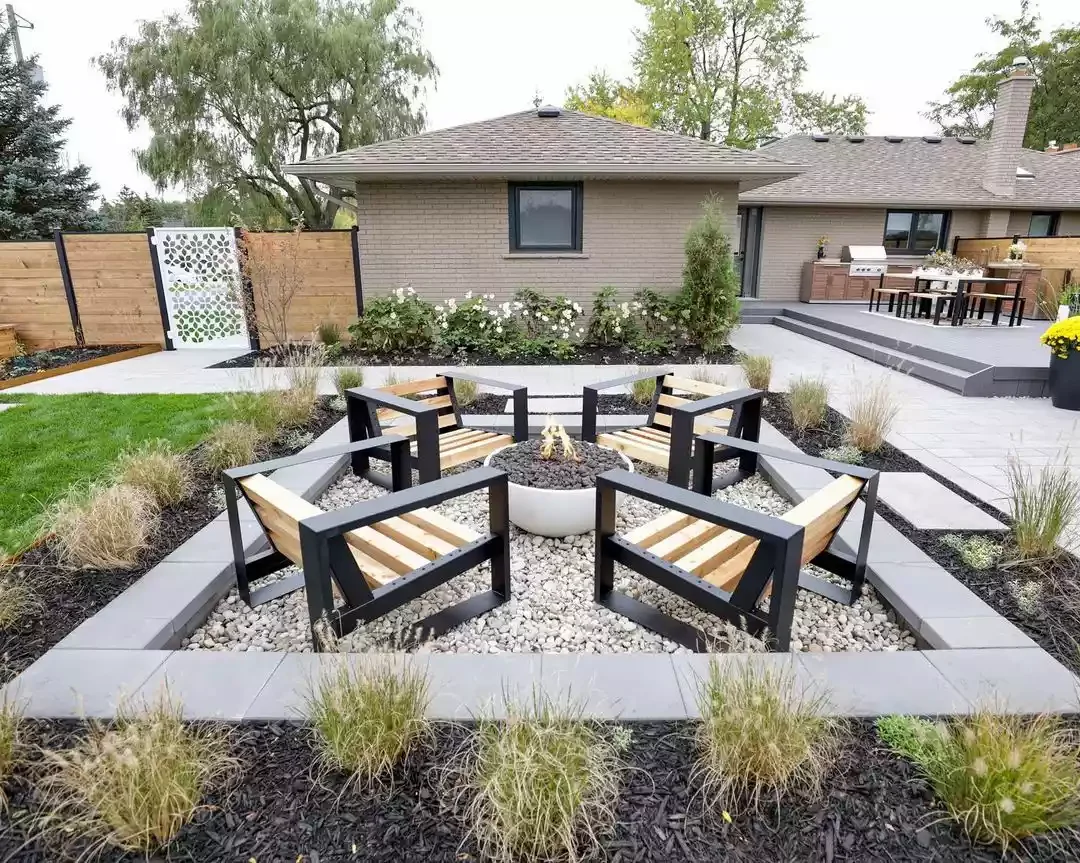 30 Stunning Front Yard Ideas Using Rocks and Mulch A Garden for the Fire Pit