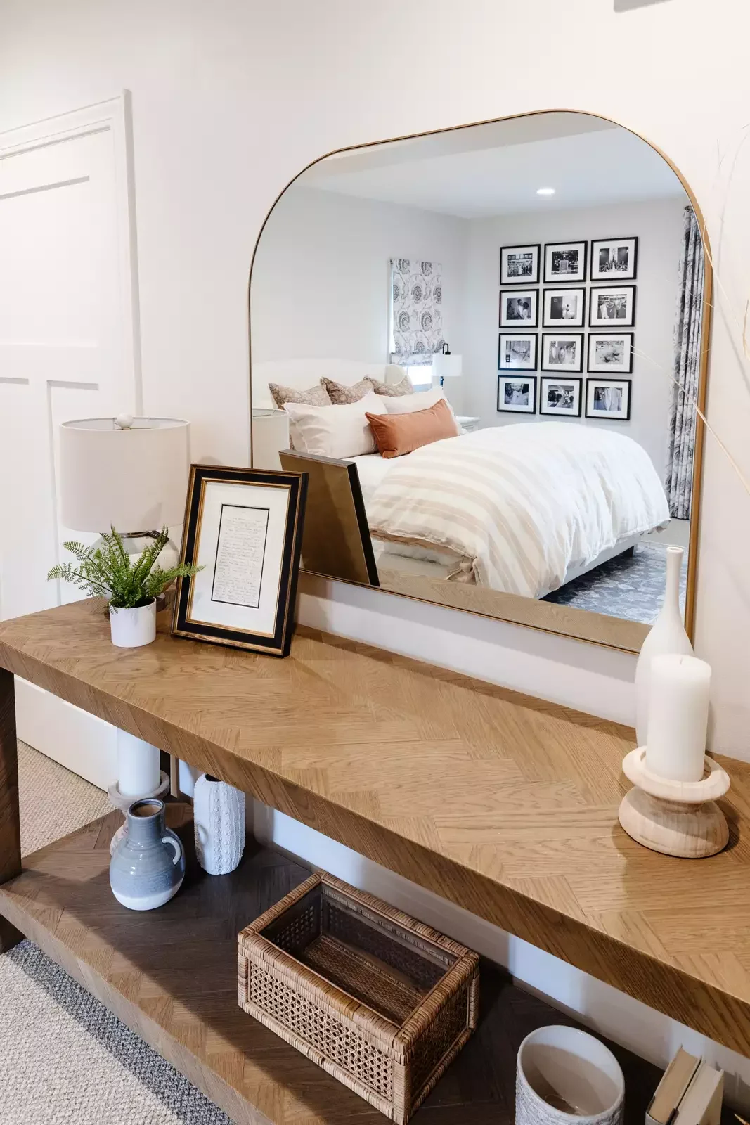 16 Basement Bedroom Ideas That'll Have You Racing Downstairs 3 A Large Mirror