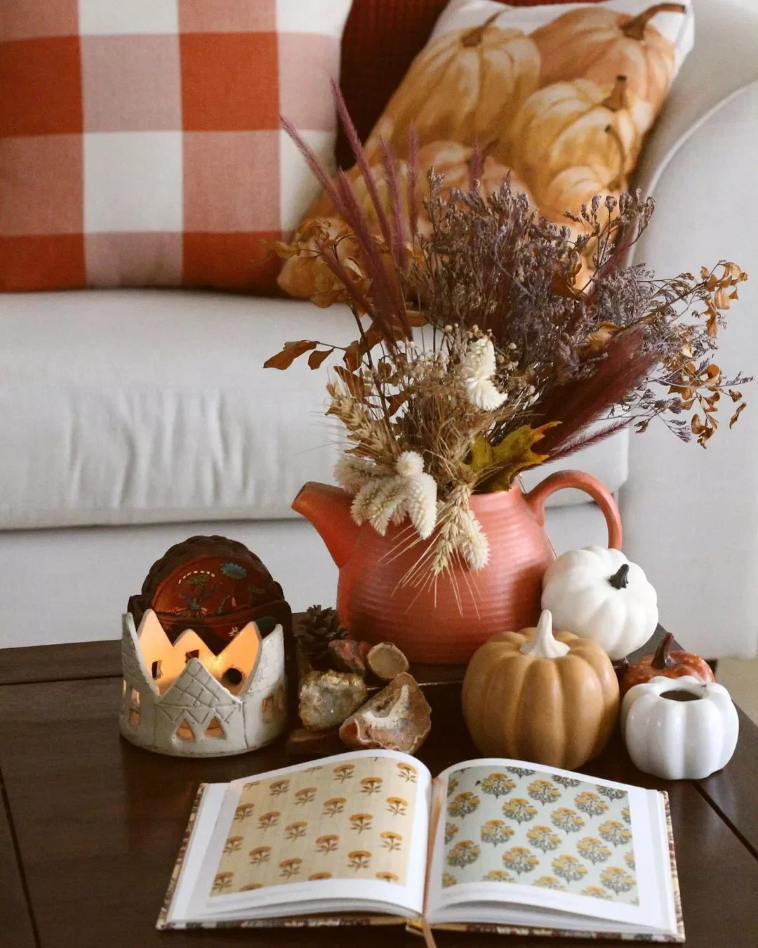 50 Stunning Fall Decorating Ideas That'll Make Your Home Feel Like Autumn Magic 42 A Open Book