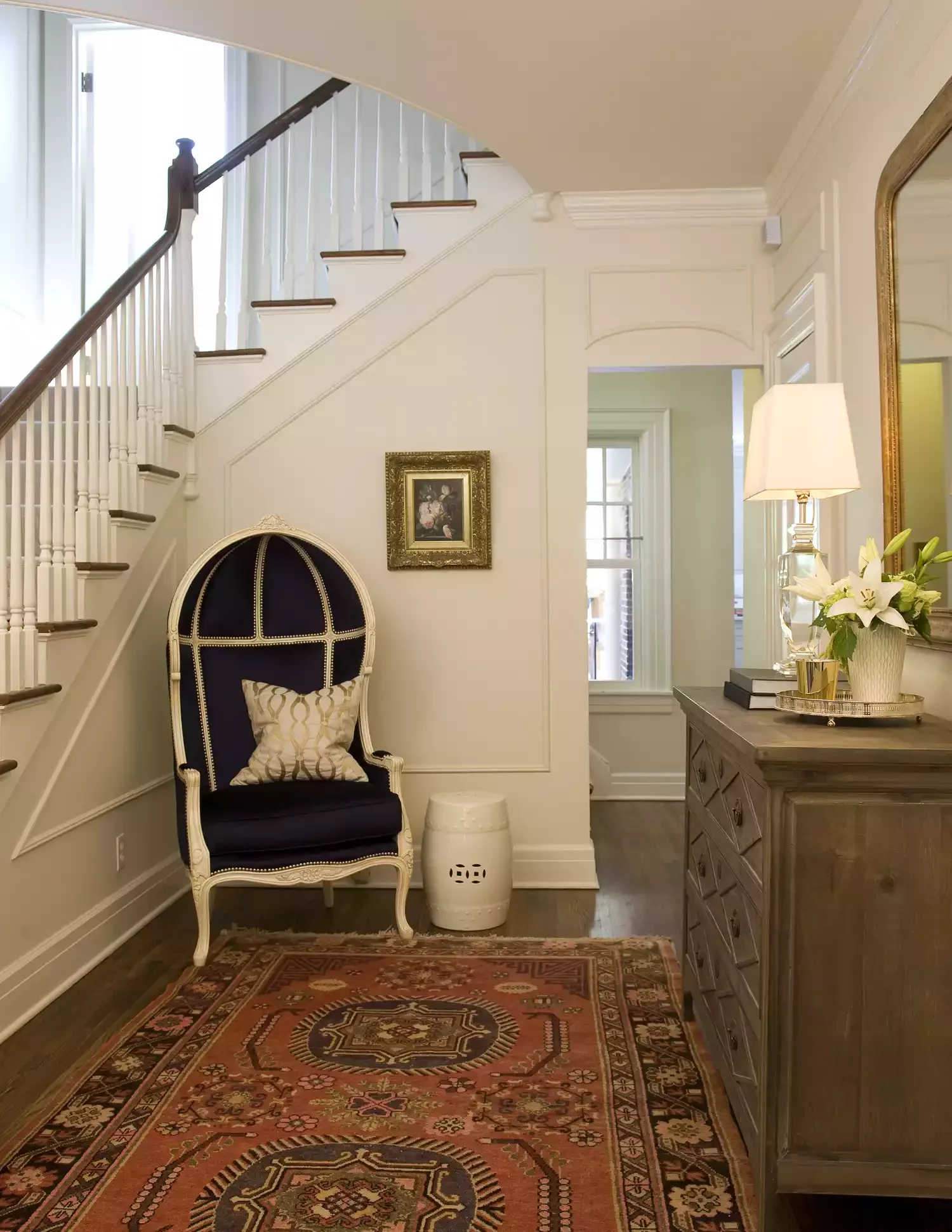 29 Stunning Staircase Design Ideas to Transform Your Home's Interior 11 A Romantic Entryway