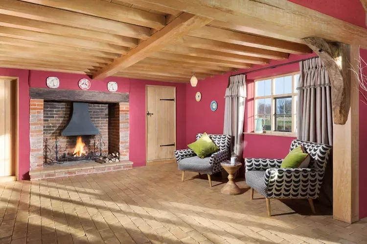 32 Living Room Mantle Decor Ideas That Add Style and Warmth 19 A Trio of Plates