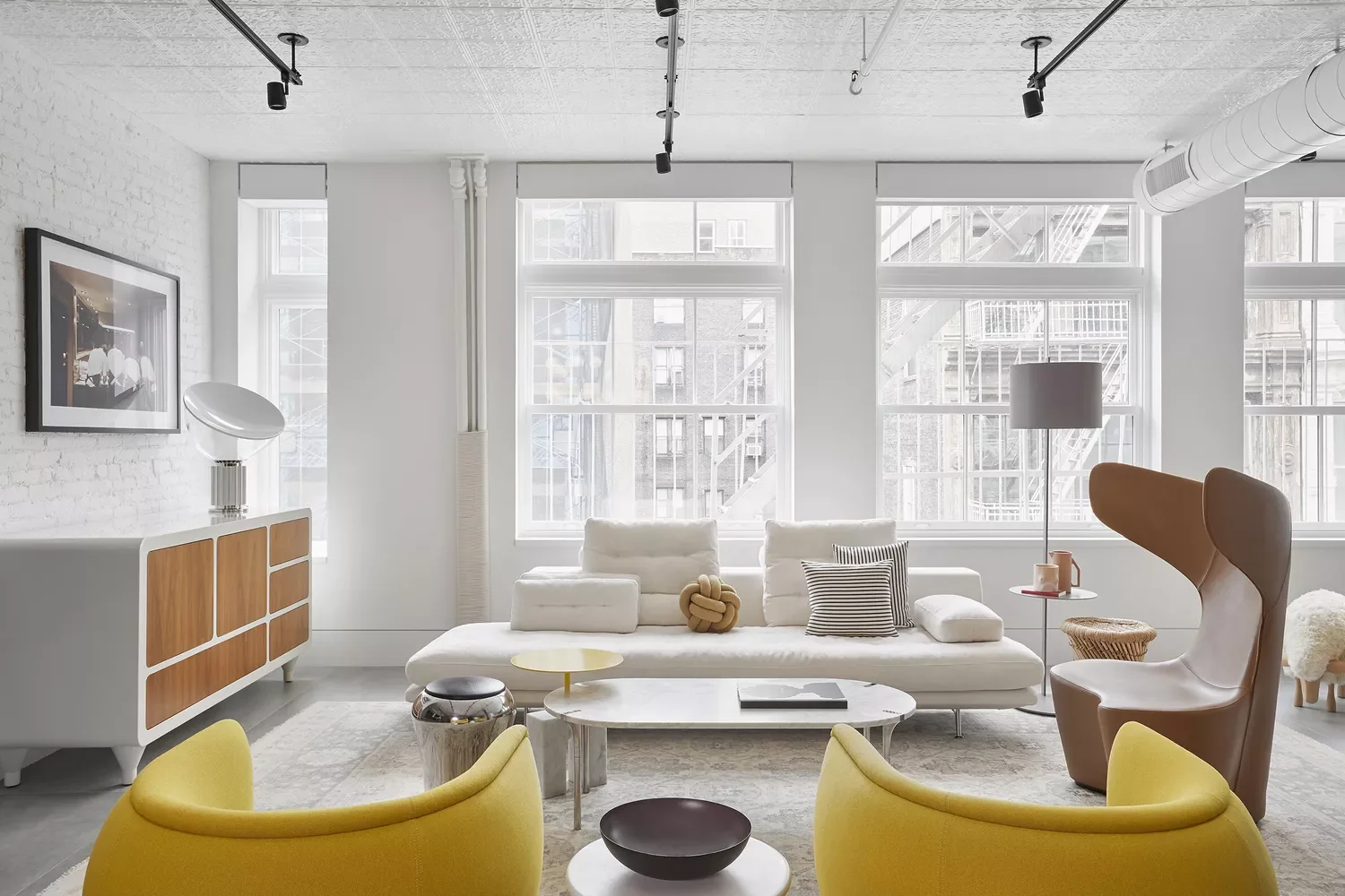 92 Living Room Styling Ideas That Will Transform Your Space Accent With Bright Yellow
