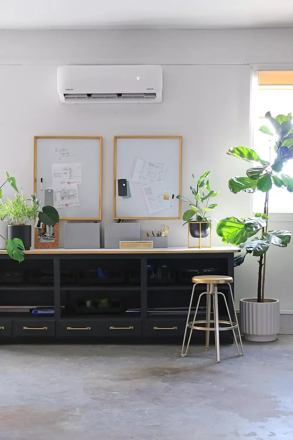 26 Creative Garage Makeover Ideas to Transform Your Space Inside and Out Accent With Gold