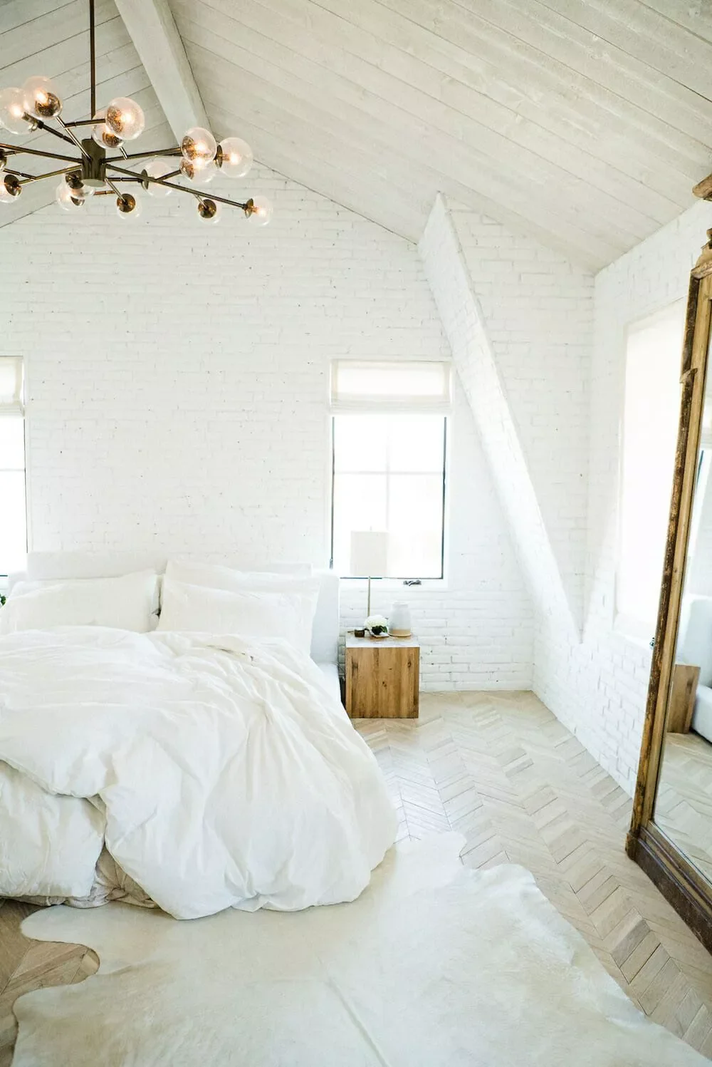 85 Stunning Primary Bedroom Design Ideas to Transform Your Space Accessorize With Antiques