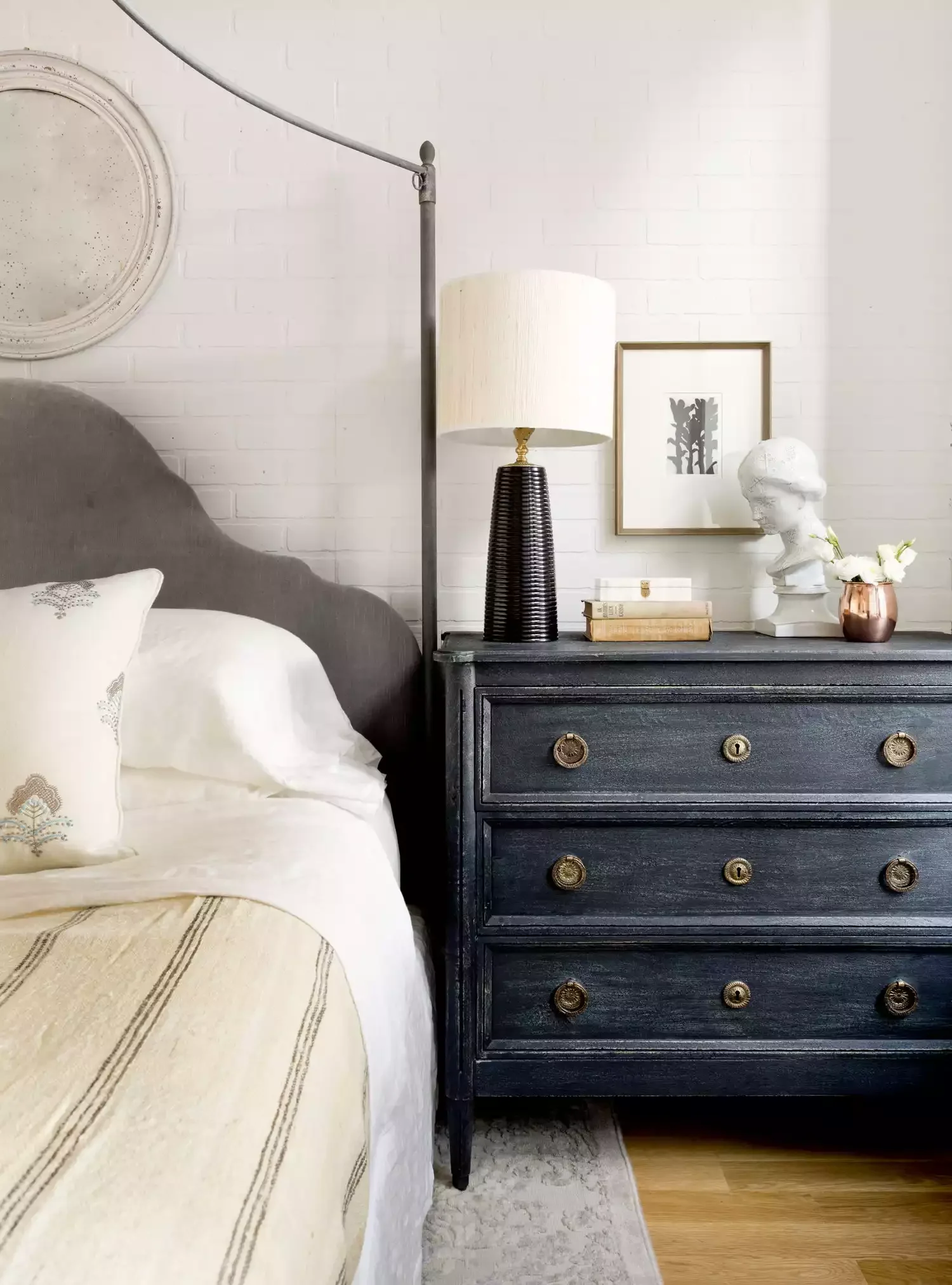77 Bedroom Design Ideas That Perfectly Balance Personal Style and Sophistication Add Beside Storage