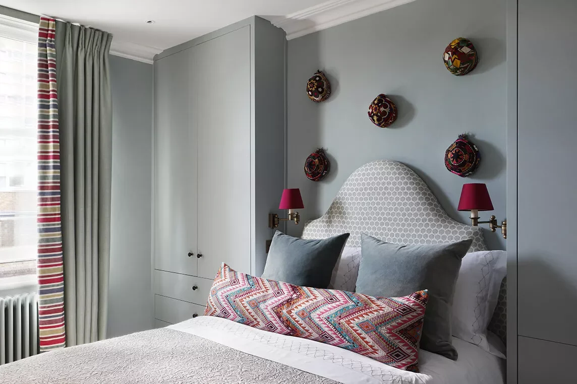 52 Clever Small Bedroom Ideas That Maximize Every Square Inch 37 Add Bold Color Accents