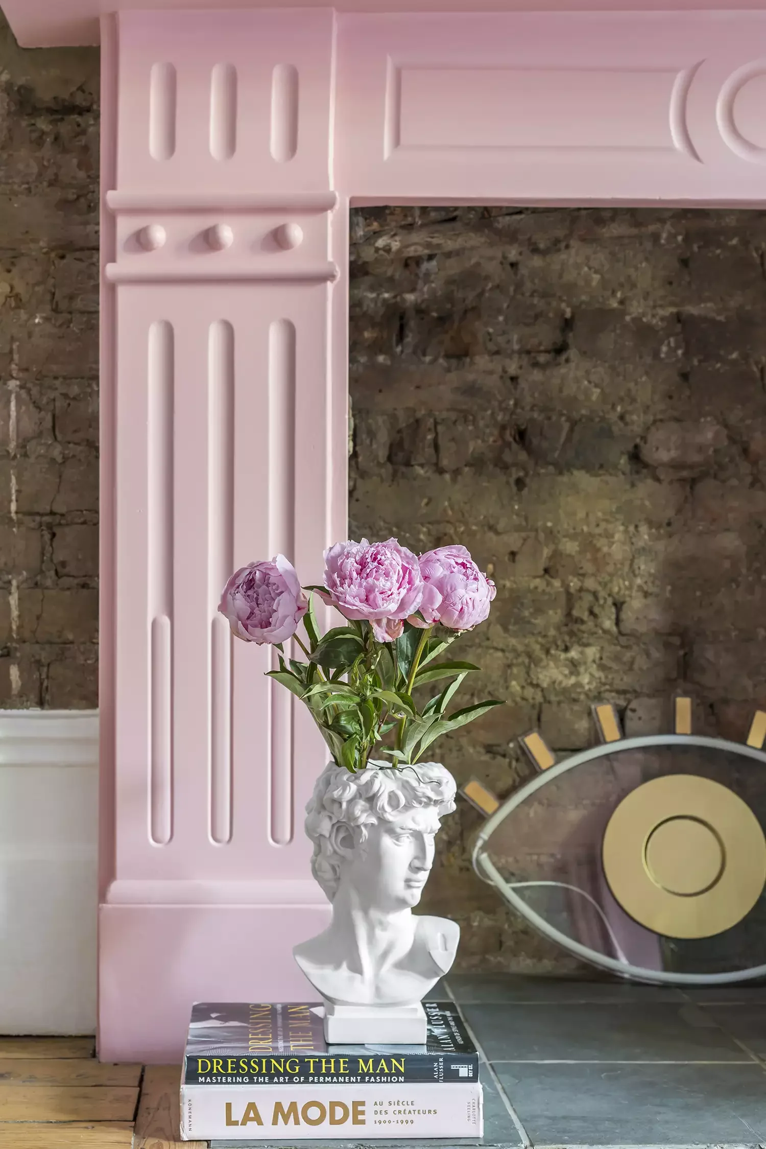 20 Stunning Fireplace Hearth Ideas That'll Transform Your Living Space 5 Add Color