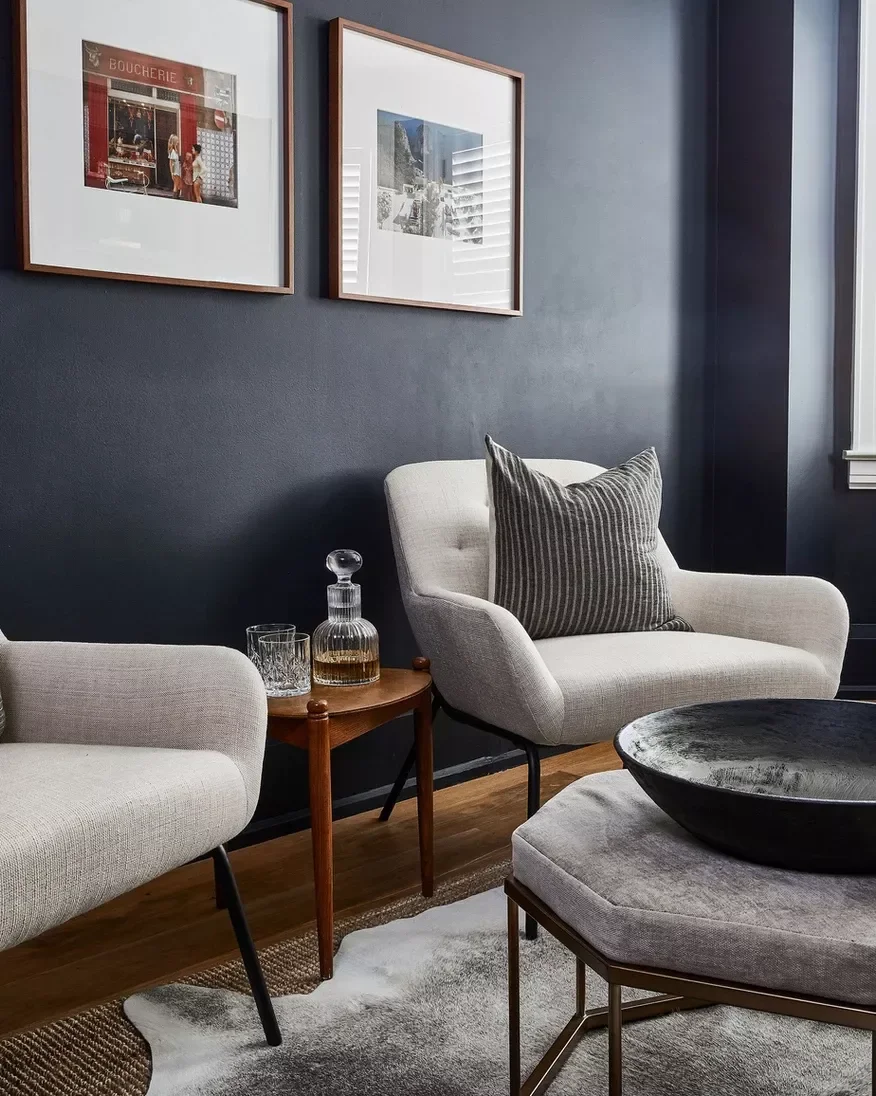 26 Budget-Friendly Home Bar Ideas That Look Expensive 11 Add Comfy Seating