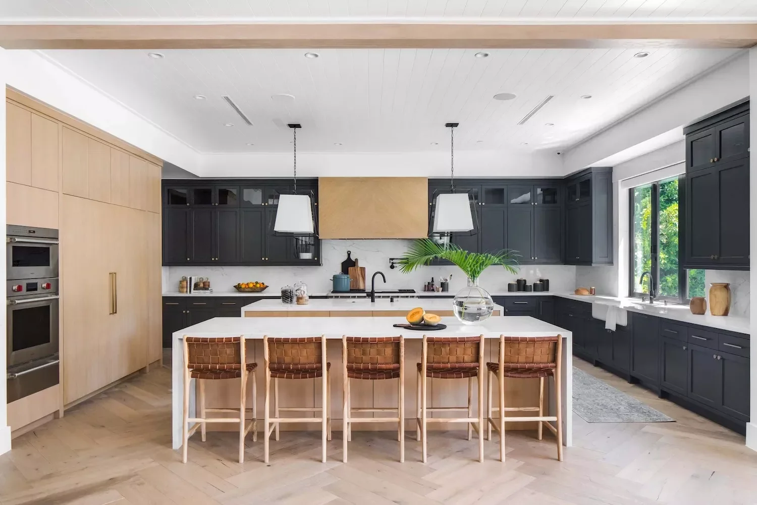 30 Brilliant Ways to Design Your Perfect U-Shaped Kitchen 8 Add Double Islands