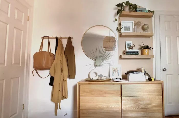 31 Brilliant Small Entryway Ideas That'll Make Your Space Feel Amazing Add Floating Shelves