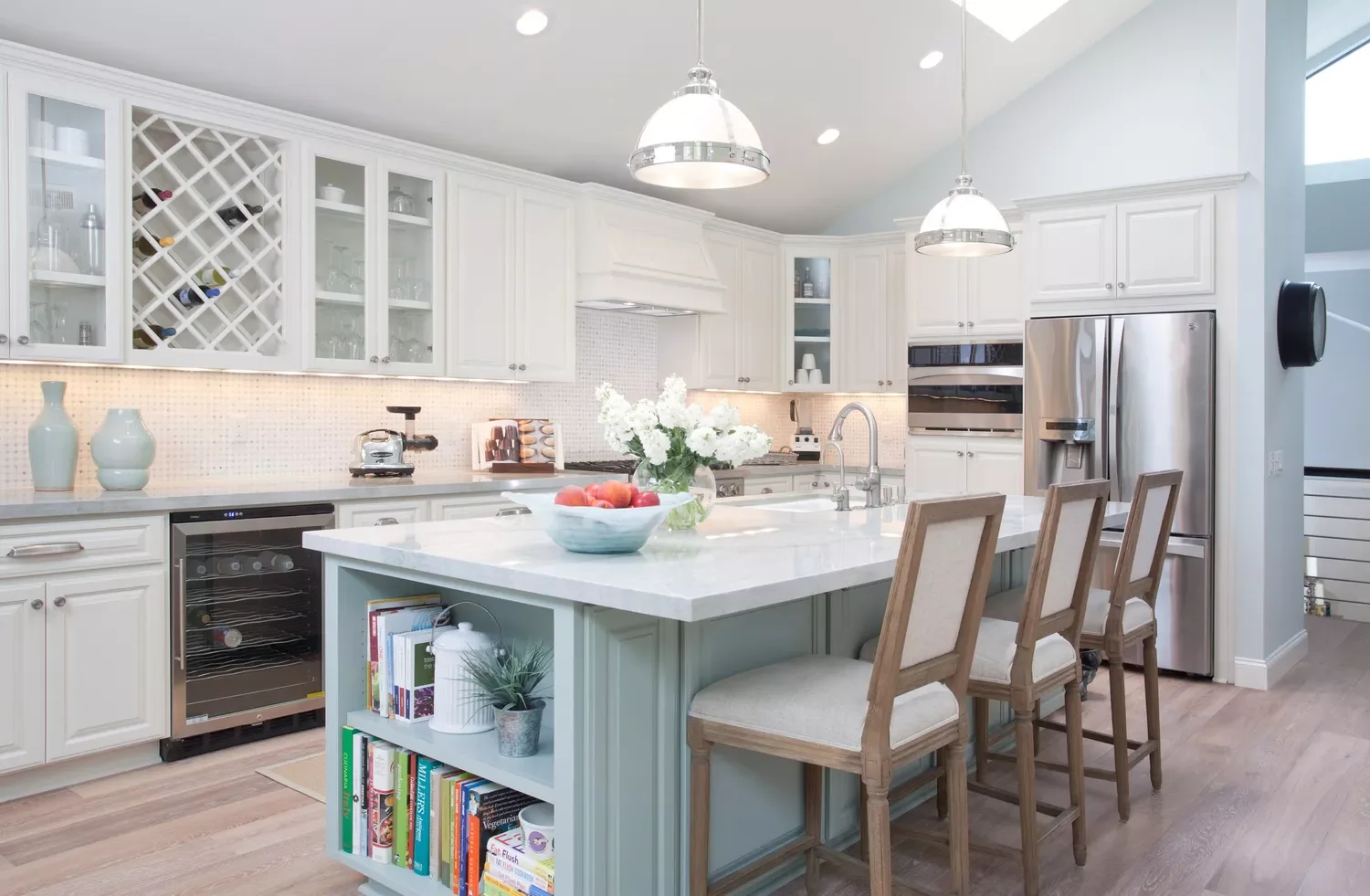 20 Beautiful Coastal Kitchen Designs That Will Transform Your Home 13 Add French Country Vibes