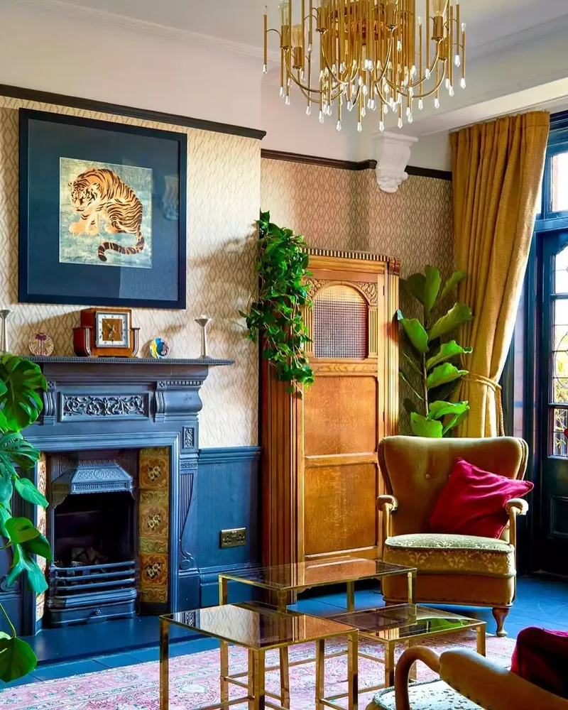 44 Beautiful Fireplace Mantel Styling Ideas 19 Add Function and Style with a Clock