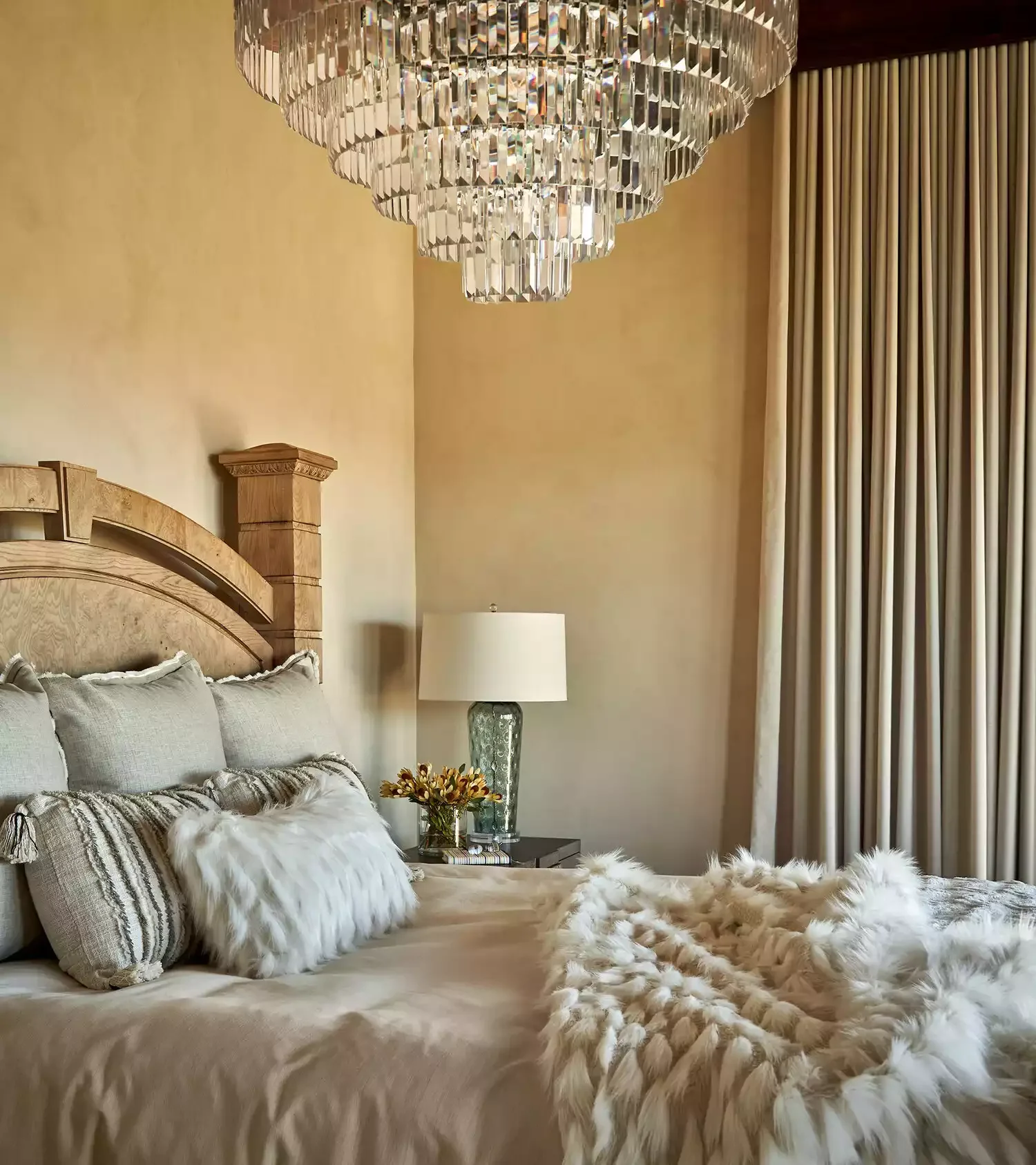 28 Couple-Friendly Bedroom Ideas That Create Perfect Harmony 19 Add Glam Details