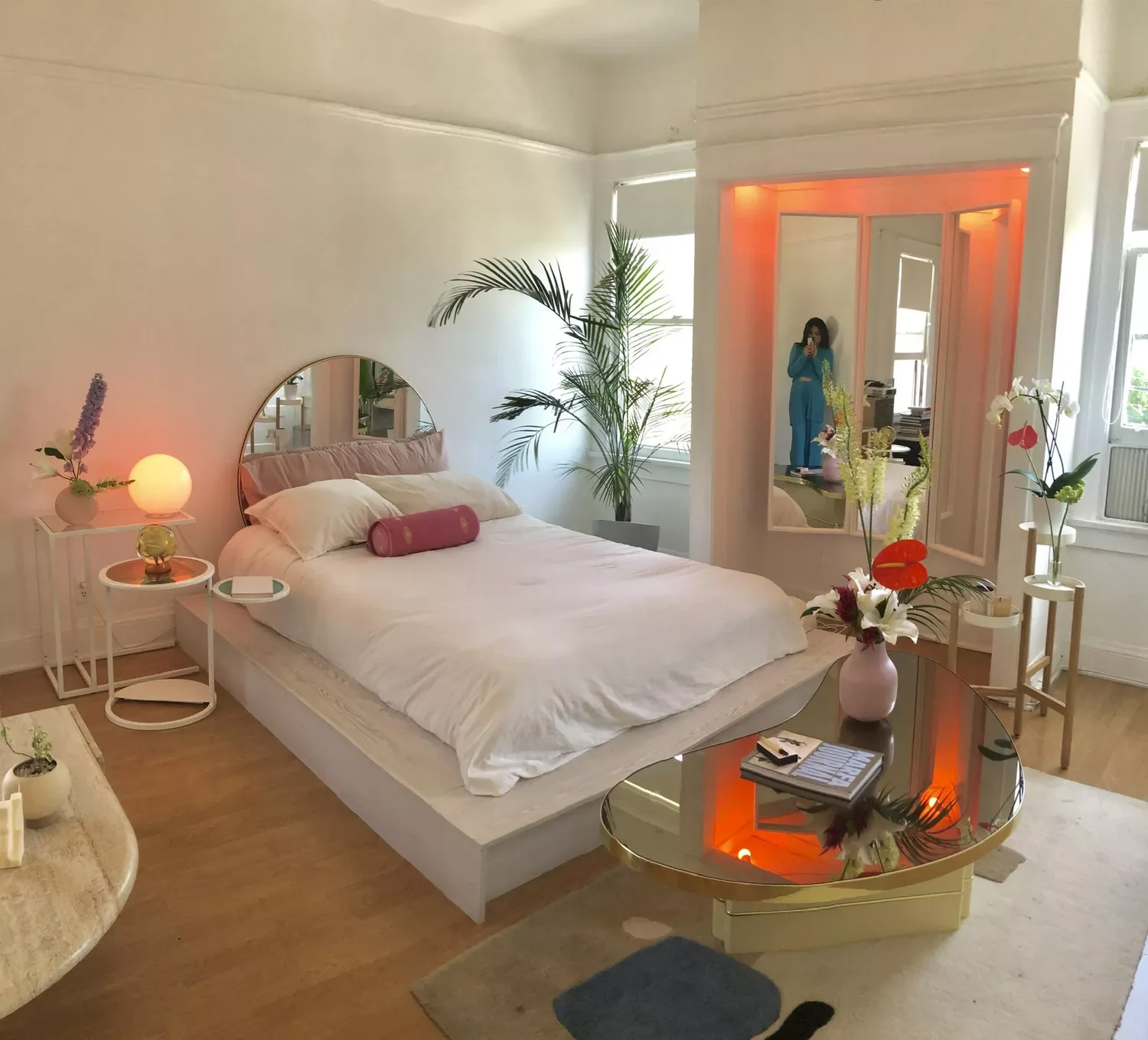 15 Retro Bedroom Ideas That Scream Pure 80s Nostalgia Add Miami Flavor
