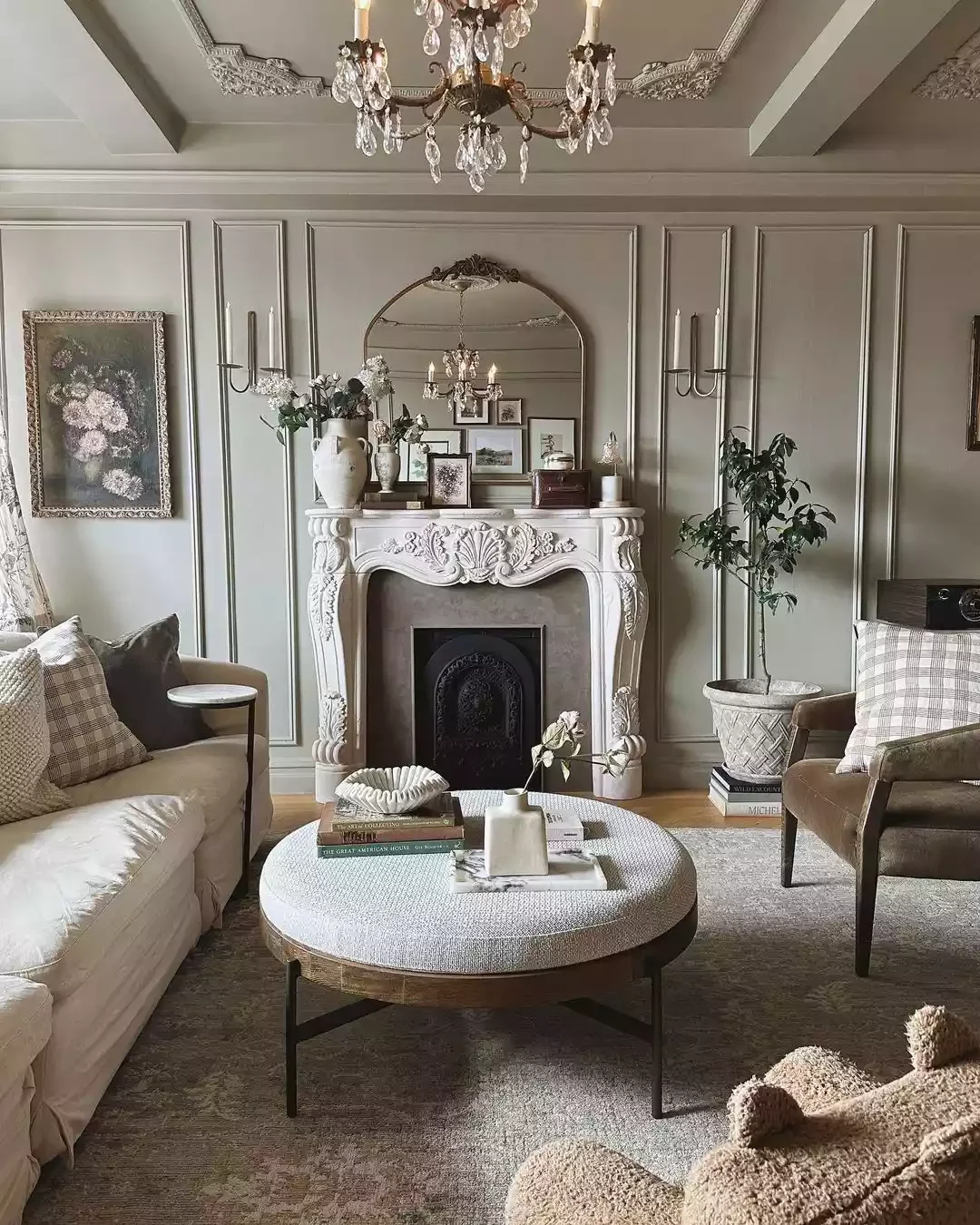 15 Budget-Friendly Ceiling Transformations That Look Like a Million Bucks 13 Add Molding to the Ceiling