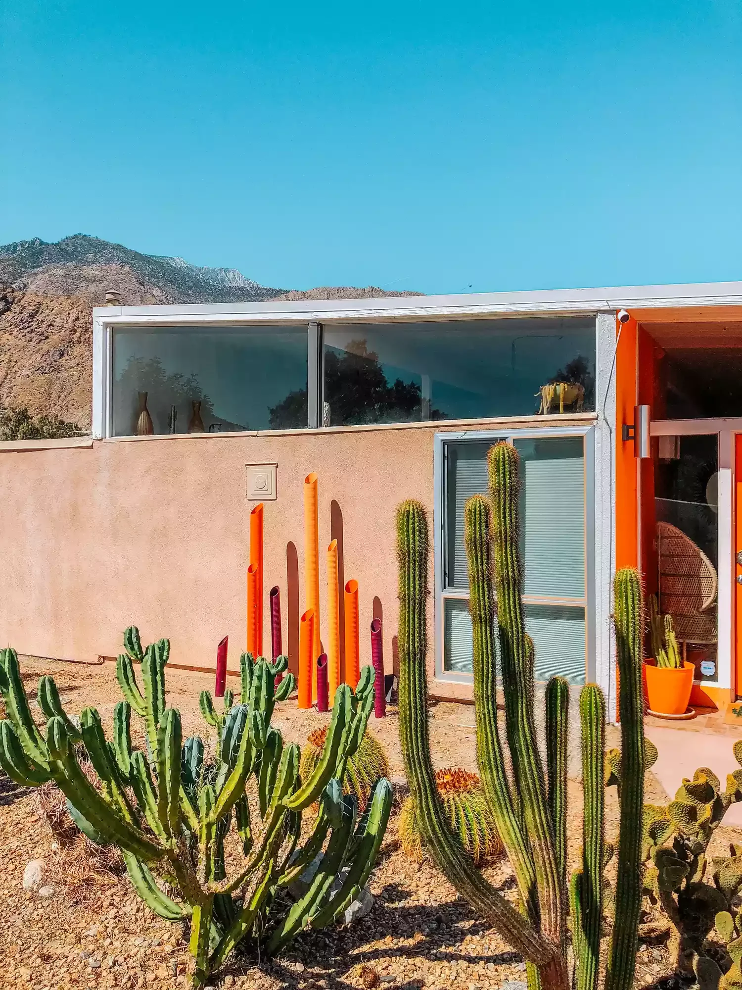 60 Garden Decor Ideas That Transform Your Outdoor Space Add Plant-Like Sculptures