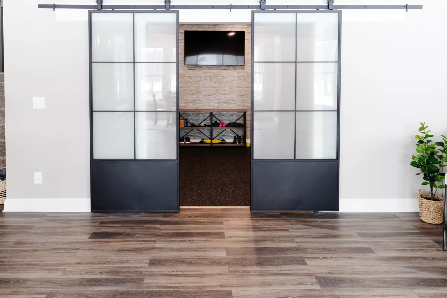 37 Inspiring Home Gym Design Ideas That'll Transform Your Workout Space Add Sliding Doors