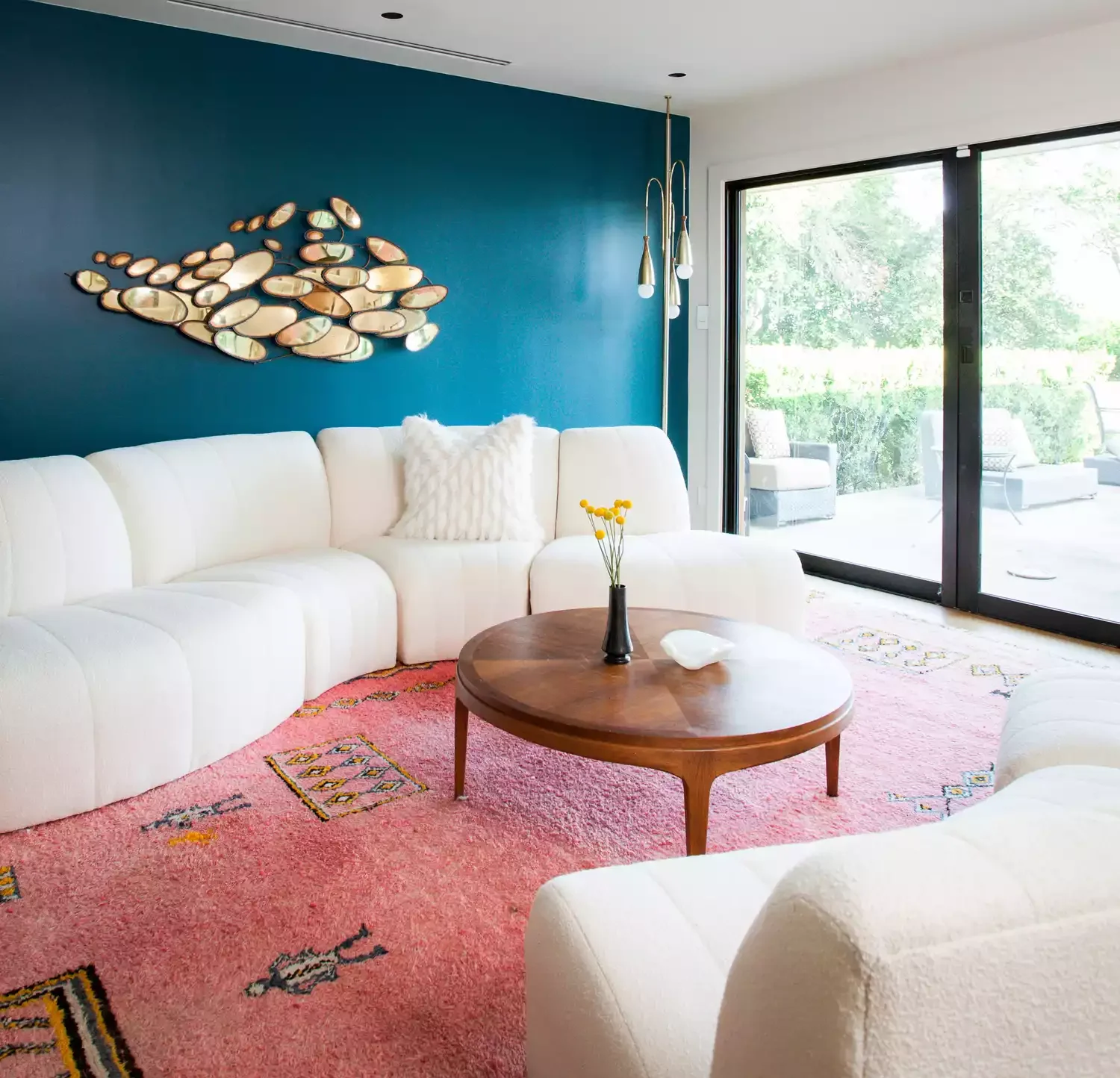30 Gorgeous Living Room Rug Ideas That Will Transform Your Space This Year Add Some Contrast