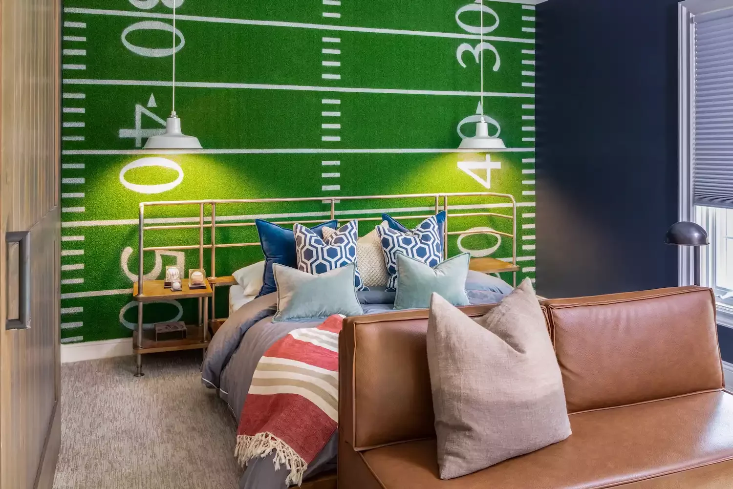 52 Creative and Stylish Teen Bedroom Design Ideas 43 Add Sports-Themed Decor