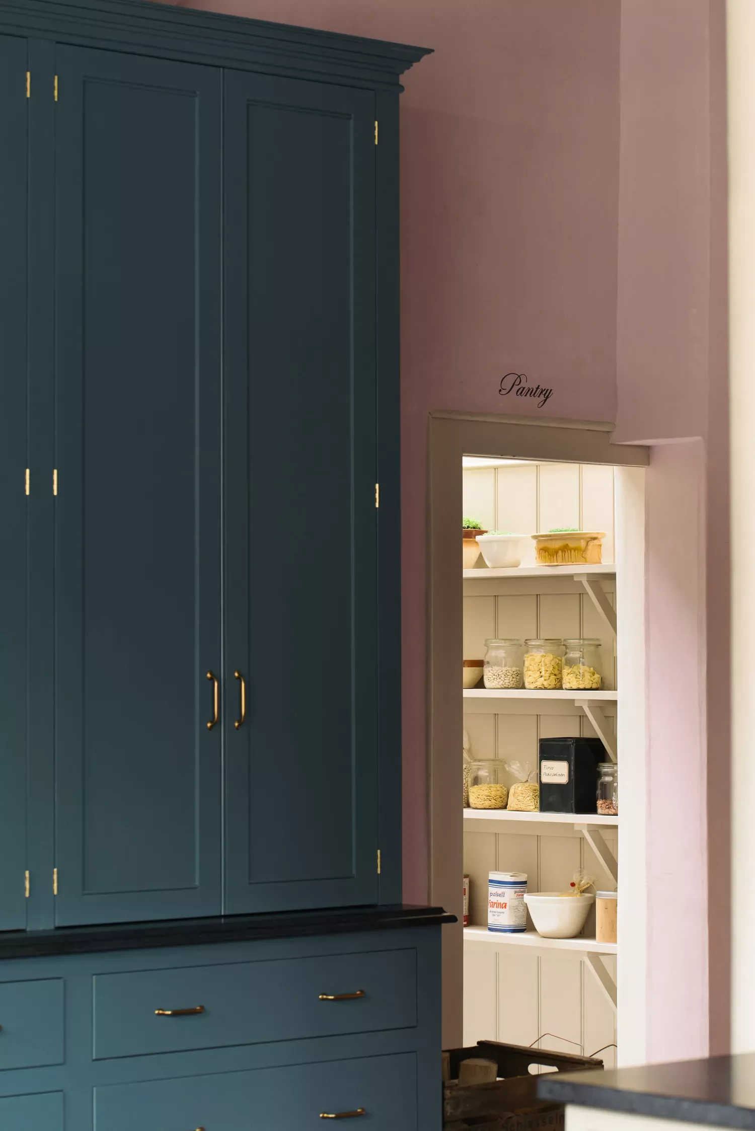 37 Brilliant Pantry Storage Solutions That Make Organization Look Effortless Add Subtle Signage