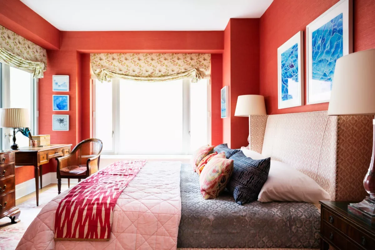 19 Stunning Red Bedroom Ideas That Will Transform Your Space 4 Add Texture With Grasscloth