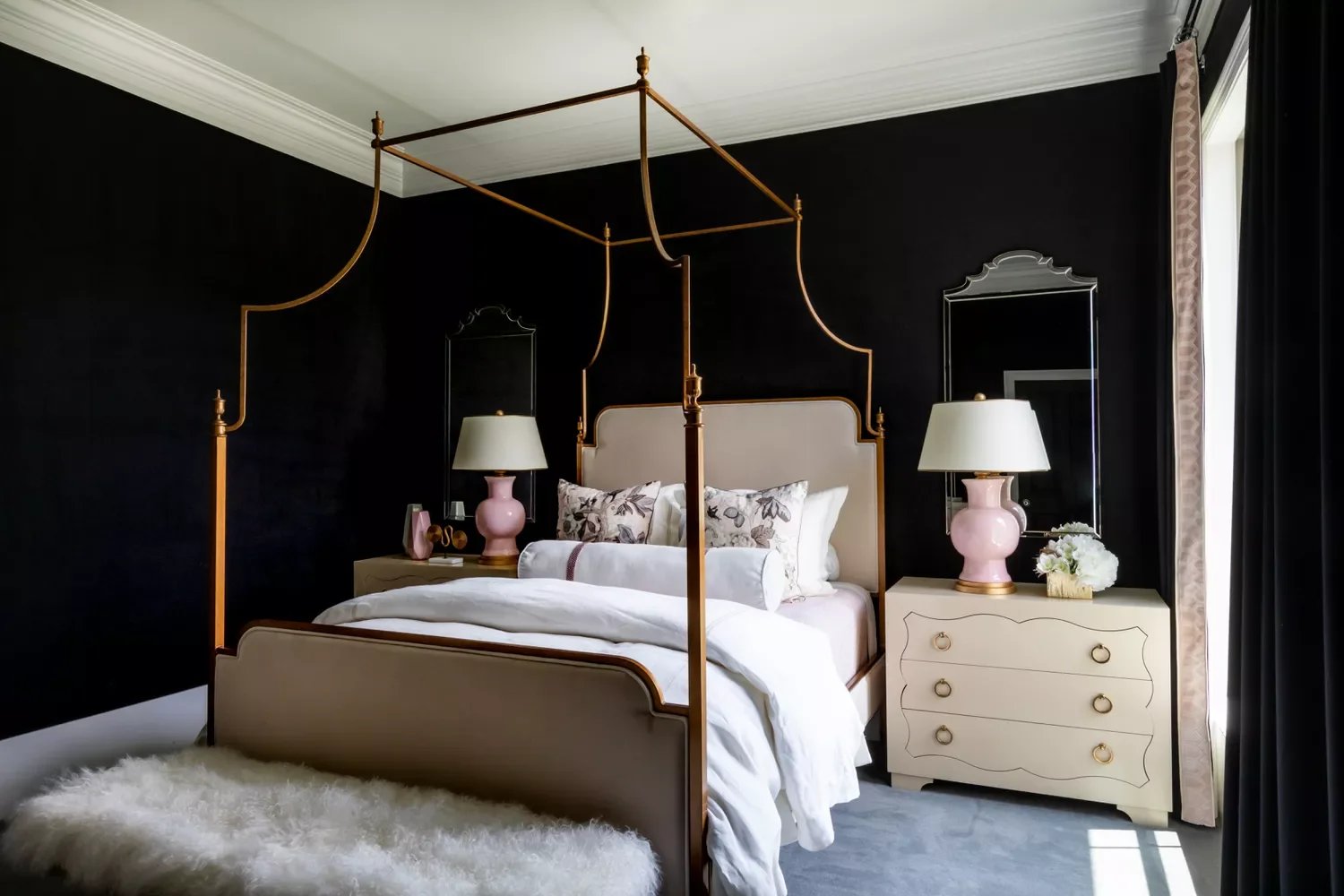 32 Stunning Black and White Bedroom Ideas That Will Transform Your Space 28 Add Vintage Flair