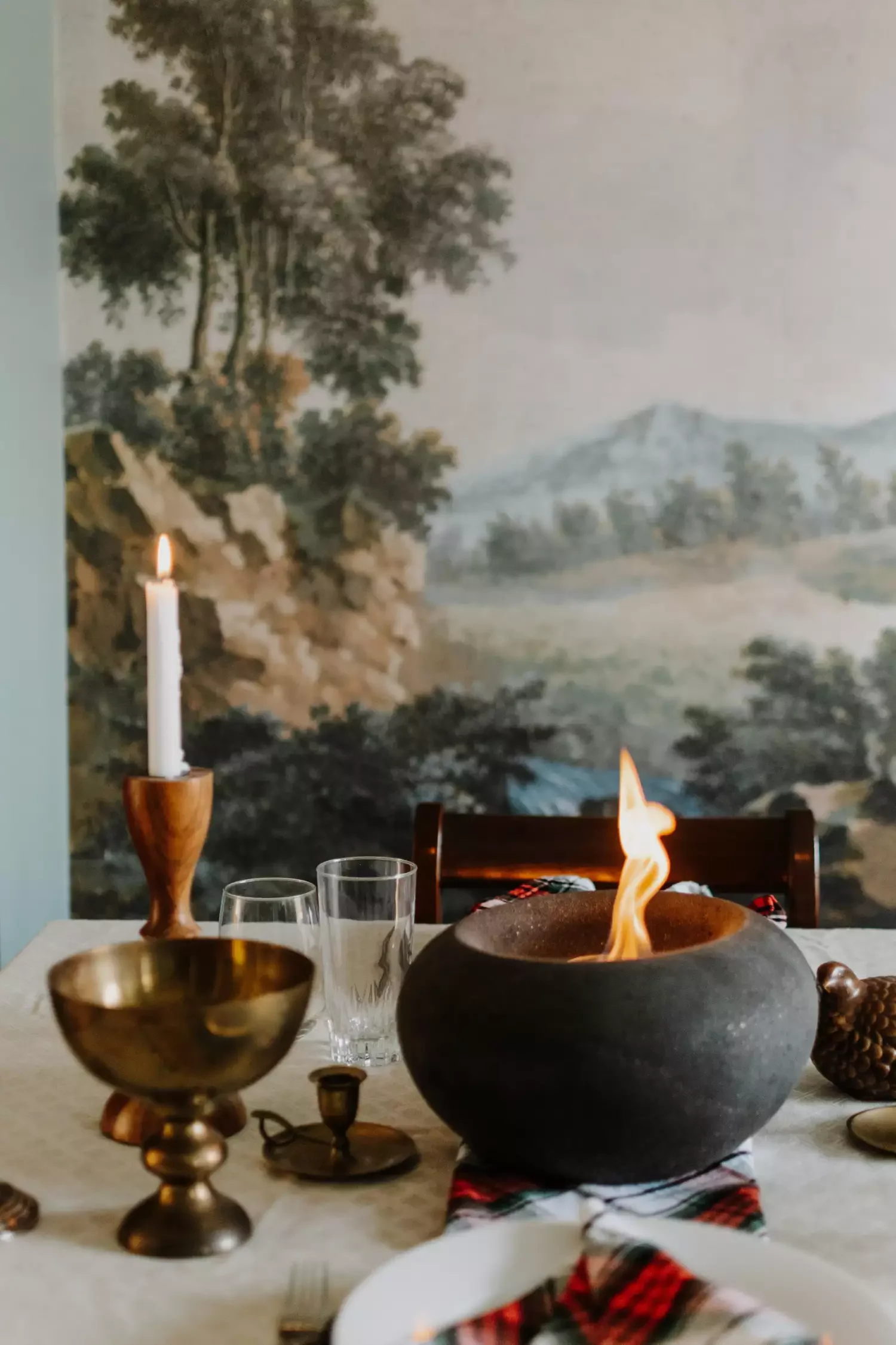 40 Stunning Christmas Table Decor Ideas That Will Make Your Holiday Gatherings Unforgettable 15 Add Warmth