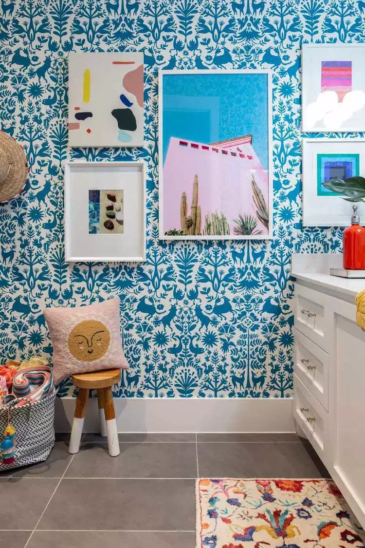 53 Fresh Summer Home Decor Ideas That'll Transform Your Space 22 Add a Colorful Rug To Your Bathroom