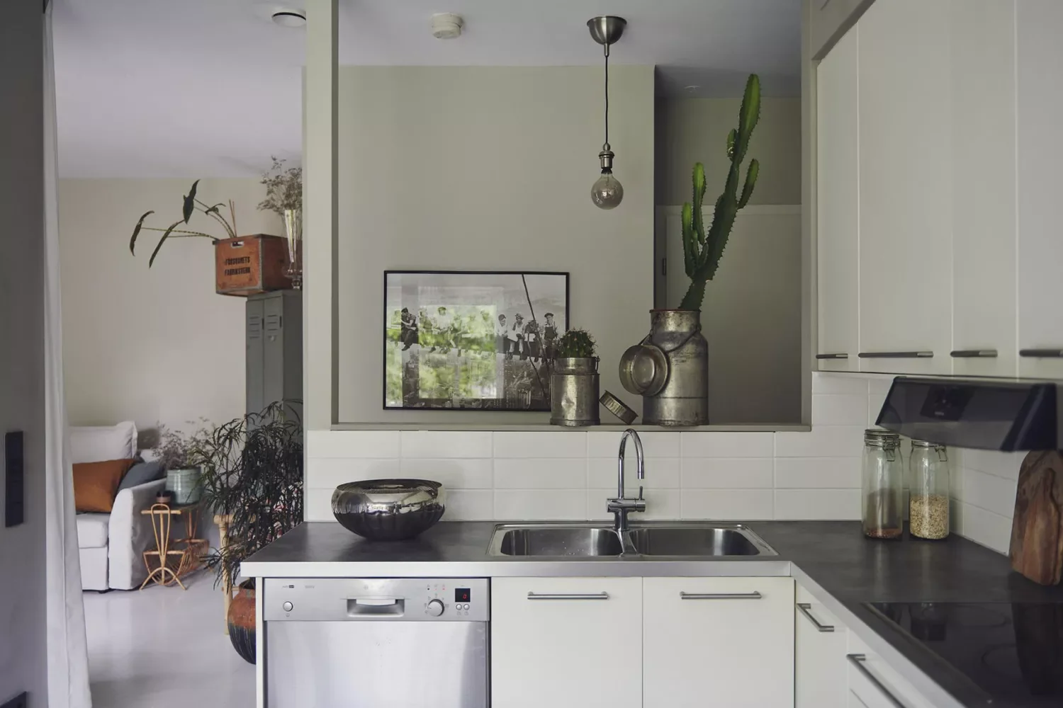 21 Creative Half Wall Ideas to Transform Your Home's Style 17 Add a Column