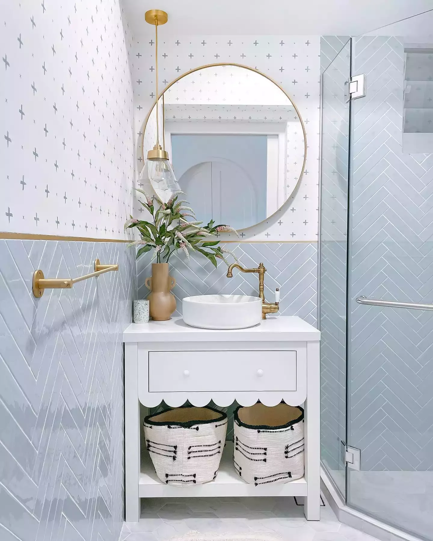 20 Budget-Friendly Ideas to Transform Your Small Bathroom 17 Add a Plant
