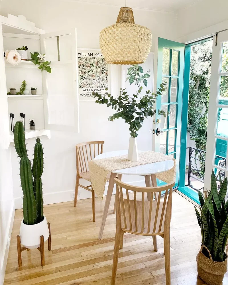 25 Genius Renter-Friendly Projects to Upgrade the Look of Any Apartment 4 Add a Pop of Color to Your Doors