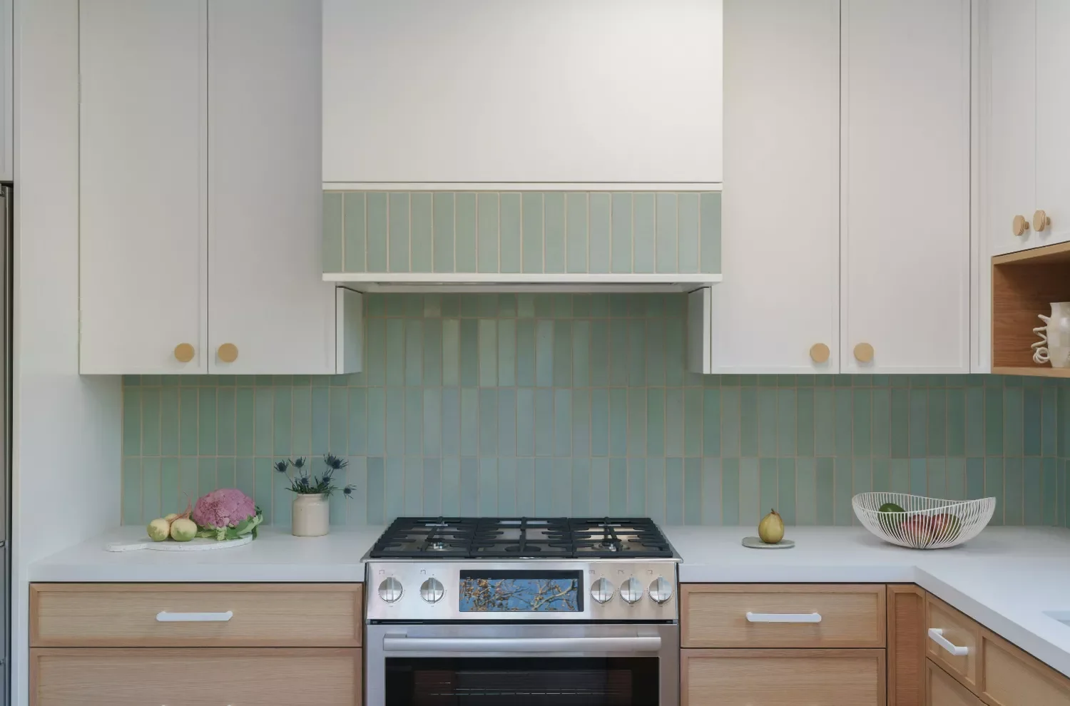 30 Stunning Range Hood Designs That Transform Your Kitchen 1 Add a Smidge of Tile