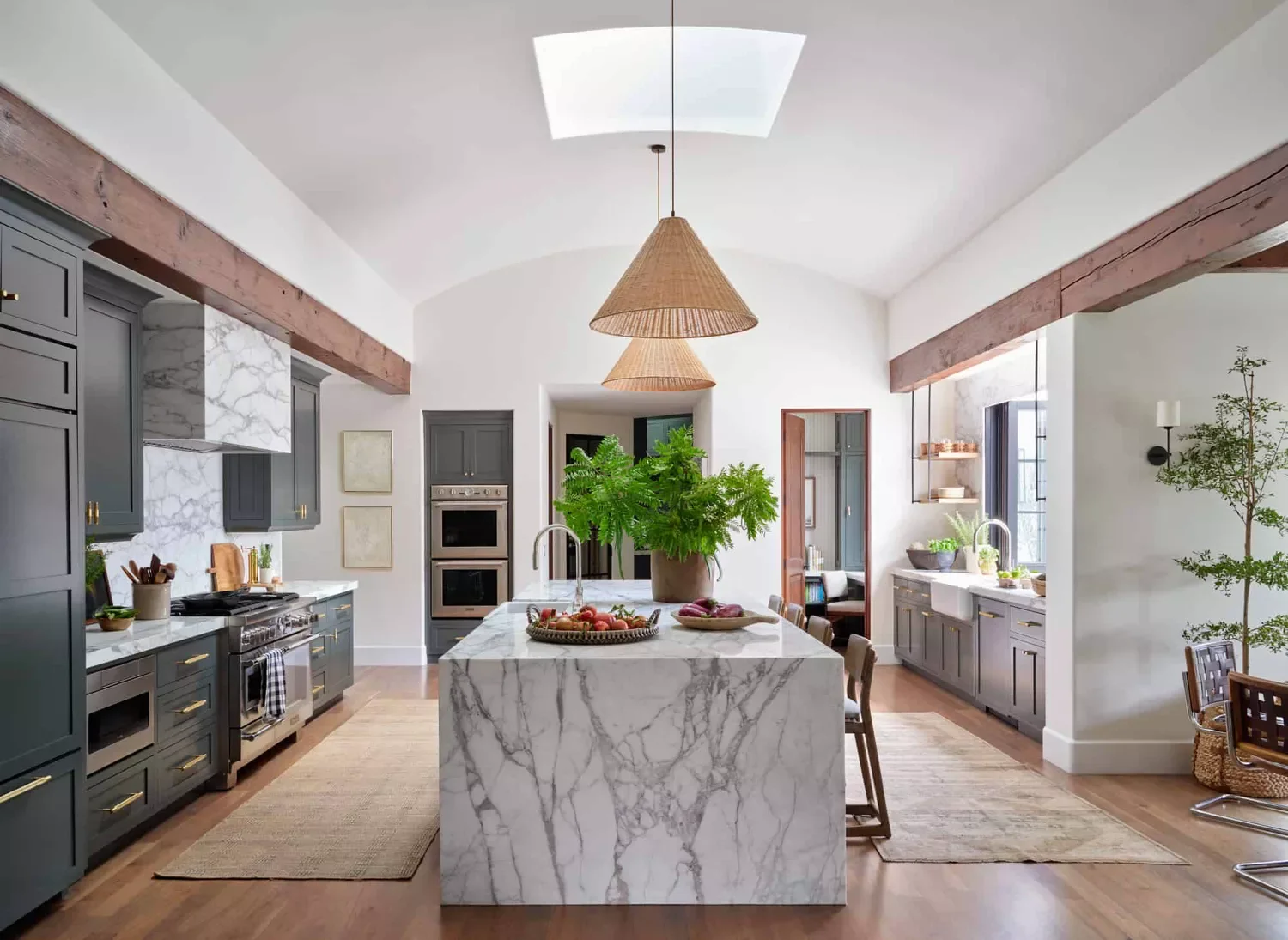 25 Stunning Kitchen Sink Ideas to Transform Your Culinary Space 25 Add an Extra Corner Sink