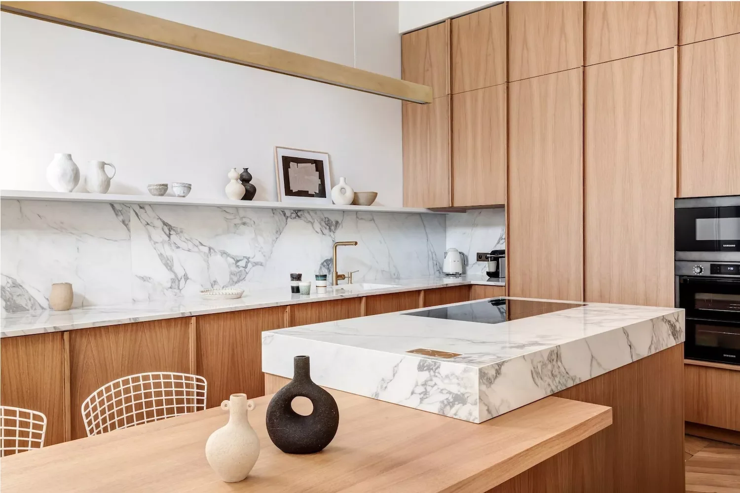 39 Fresh Modern Kitchen Ideas That Will Transform Your Space 25 Add an Extra-Long Shelf