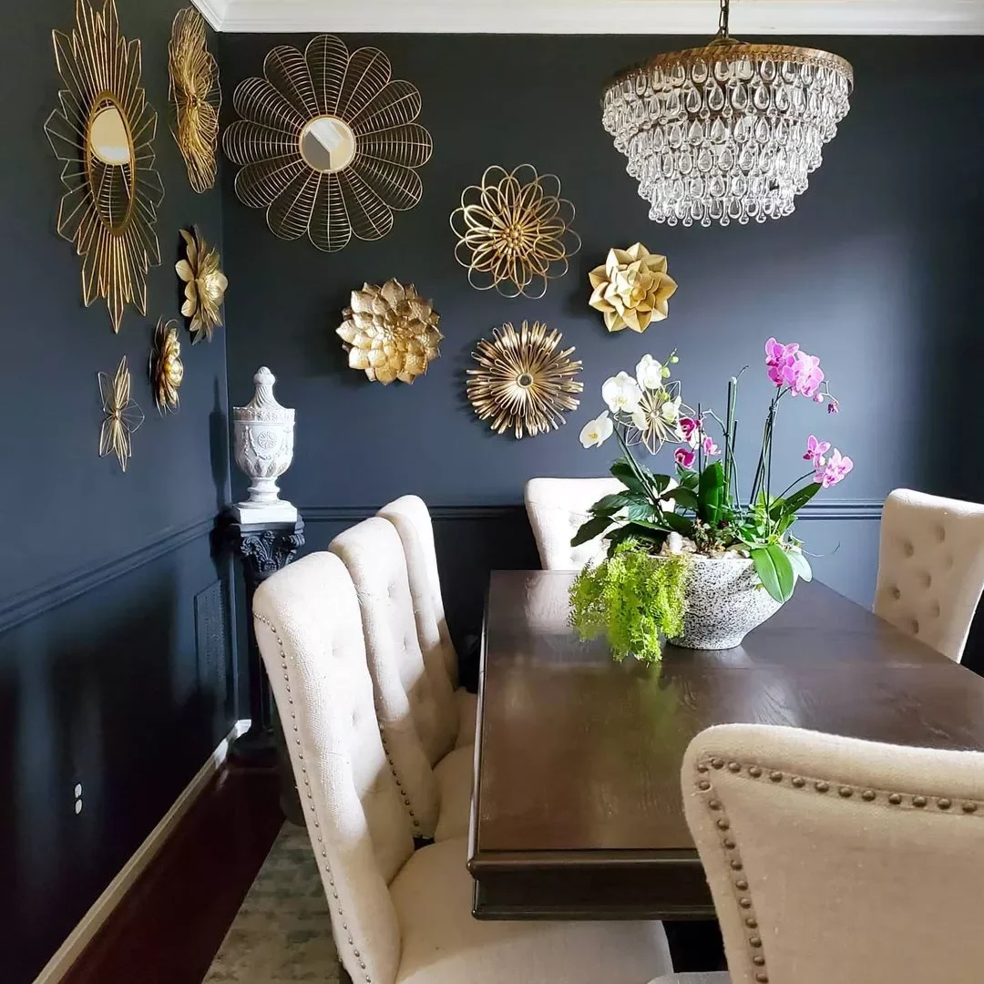 40 Stunning Black Dining Room Ideas to Transform Your Space 10 Adorn Your Walls With Gold