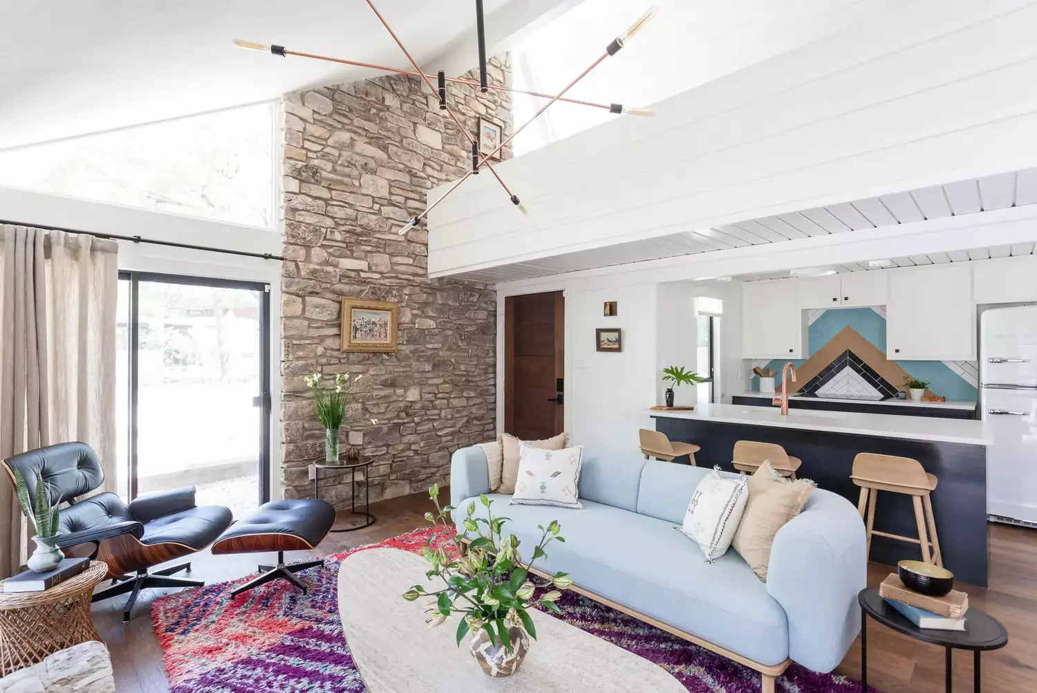 30 Stunning Vaulted Ceiling Ideas to Transform Your Space 14 Aim Angular