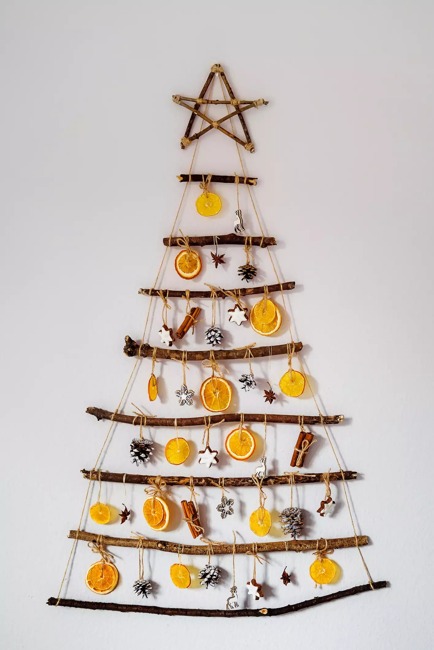 43 DIY Christmas Tree Ideas That Will Wow Your Holiday Guests All Natural Tree
