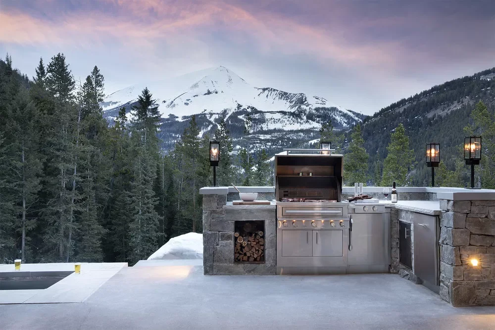 27 Creative Small Outdoor Kitchen Ideas That Transform Your Space 3 All-Season Outside Kitchen