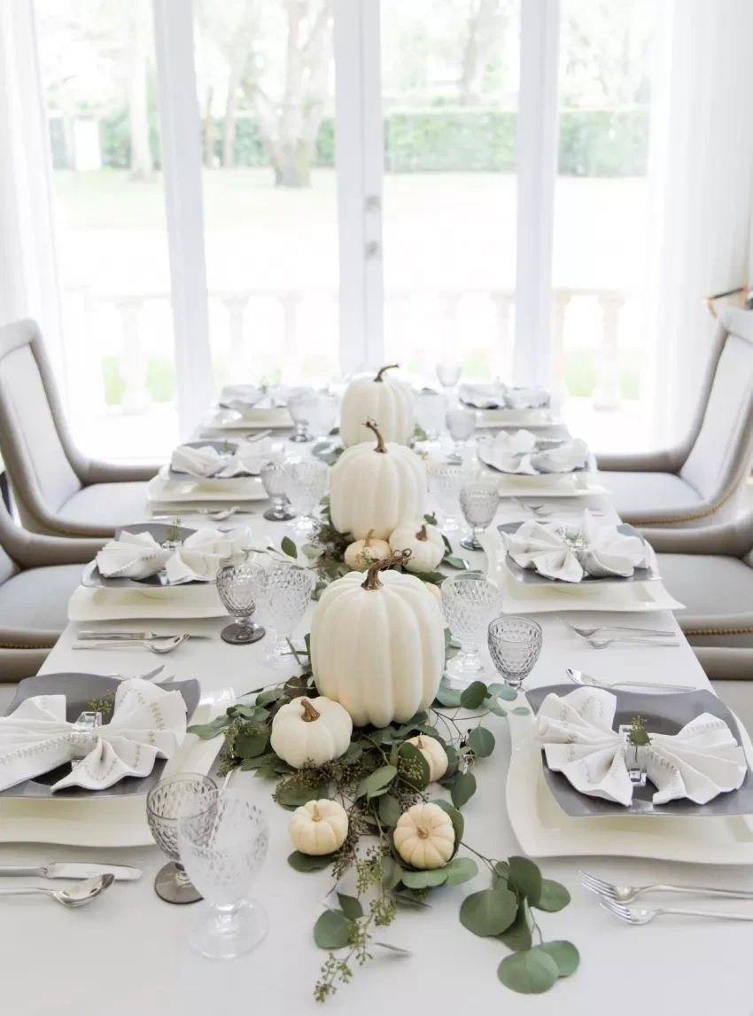 55 Stunning Thanksgiving Décor Ideas to Transform Your Home with Style 3 All-White Thanksgiving Table