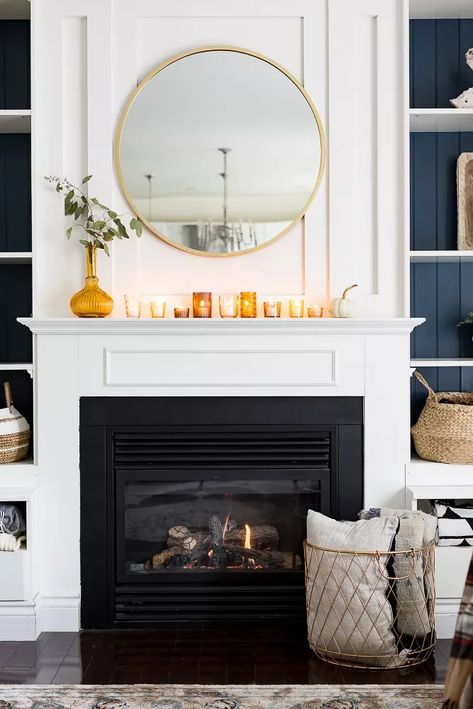 55 Stunning Thanksgiving Décor Ideas to Transform Your Home with Style 17 Amber Glass Votives