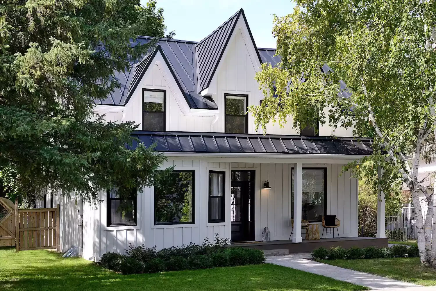 82 Stunning Front Yard Landscaping Ideas to Transform Your Home's Curb Appeal This Spring An Evergreen Farmhouse Front Yard