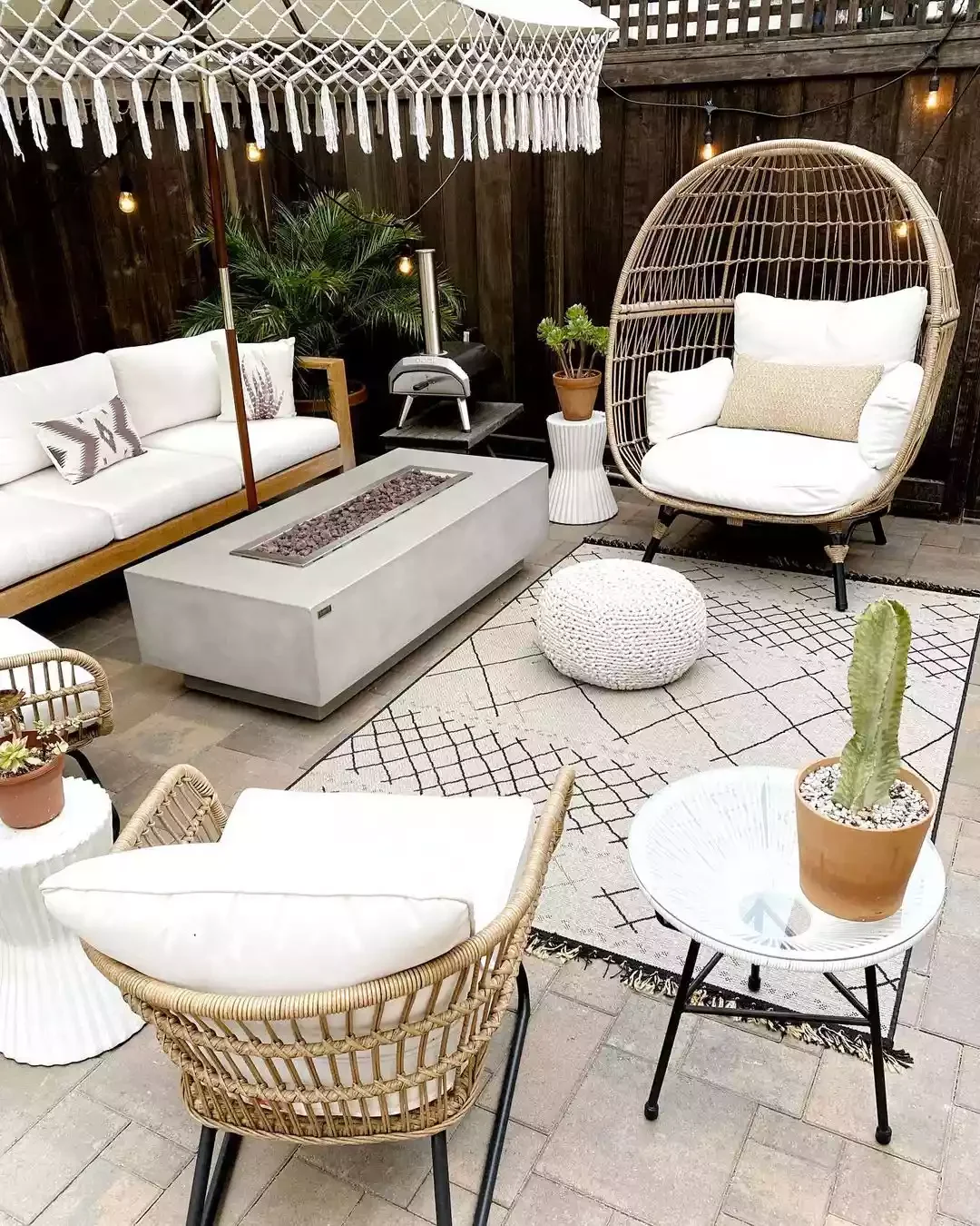 20 Budget-Friendly Backyard Designs That Ditch the Grass (and All That Maintenance) 3 An Outdoor Living Room
