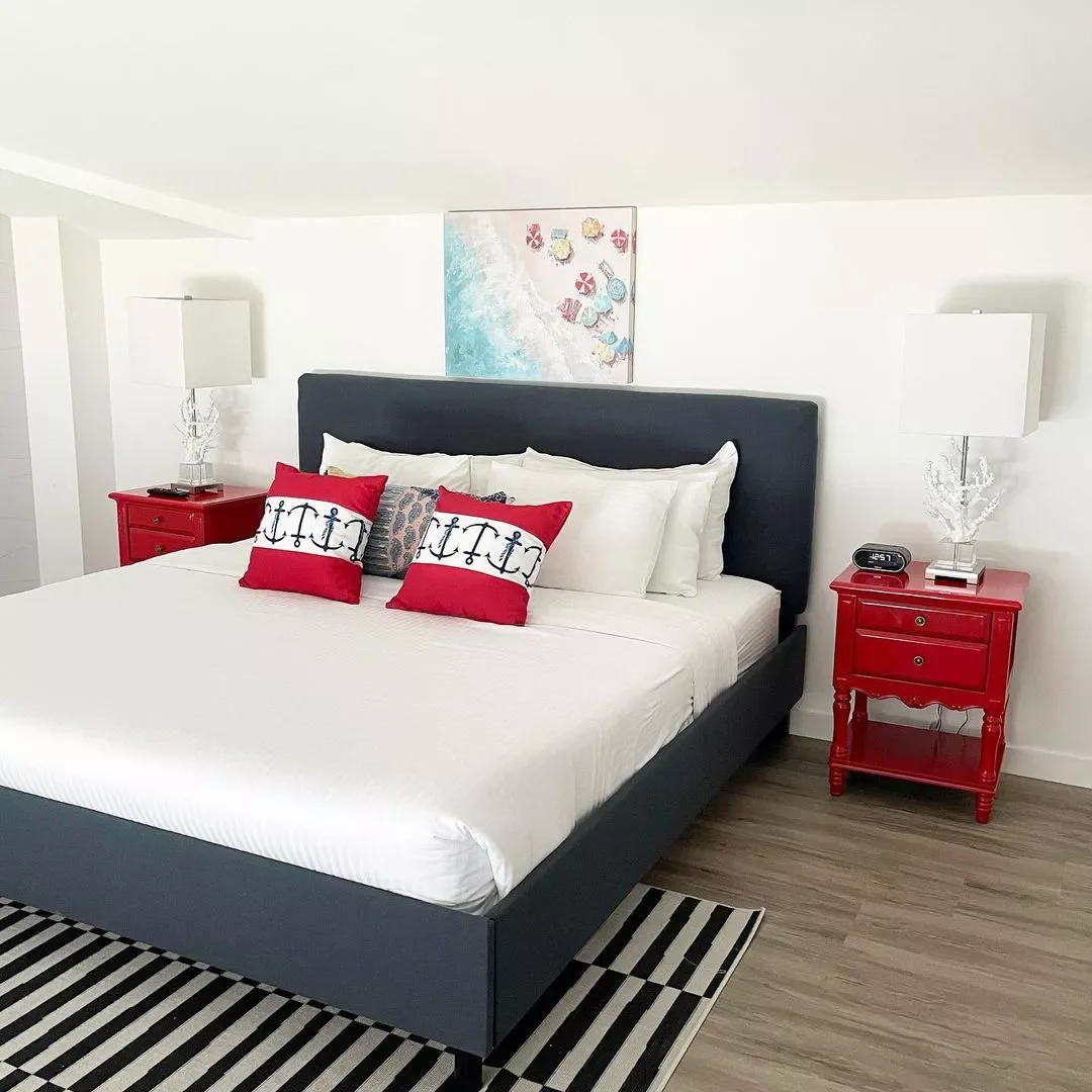 35 Stunning Beach-Inspired Bedroom Ideas That'll Transform Your Space 29 Anchor Down