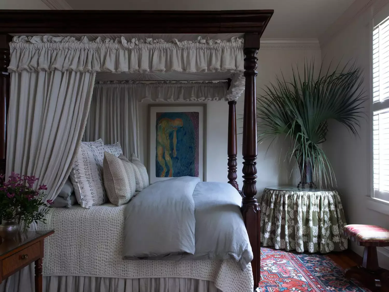 37 Stunning Canopy Bed Ideas to Transform Your Bedroom 20 Antique Canopy Bed