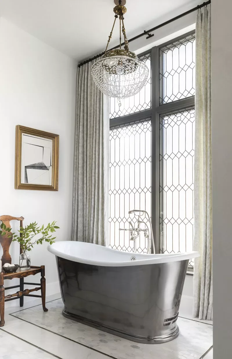 50 Luxurious Bathroom Ideas to Create Your Perfect Self-Care Sanctuary 13 Antique Touches