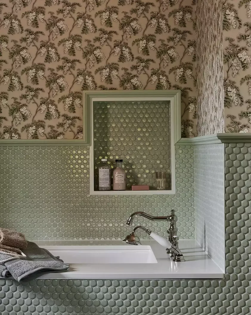 42 Bold Bathroom Color Ideas That Transform Small Spaces Into Stunning Retreats 7 Apricot and Green