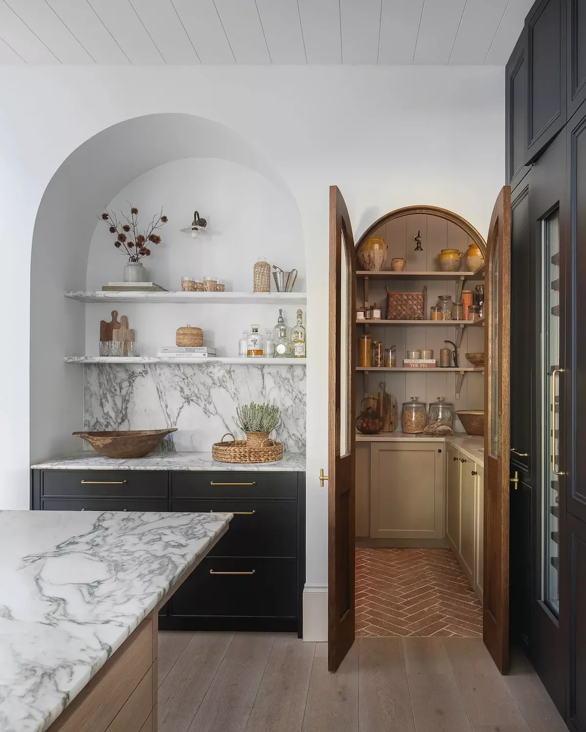 36 Kitchen Pantry Ideas That Look Amazing Arched Kitchen Pantry Door