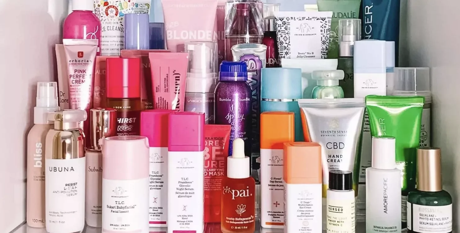 20 Beauty Organization Ideas to Transform Your Vanity Space Arrange Products by Color